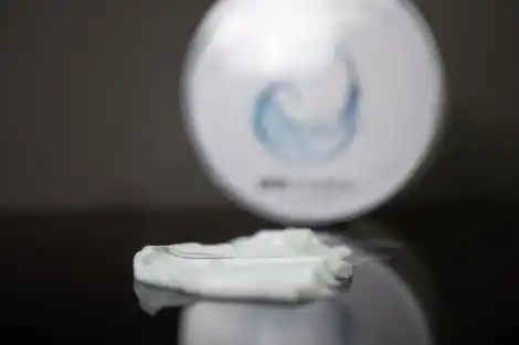 585_skin_care_hydro_essential.jpg